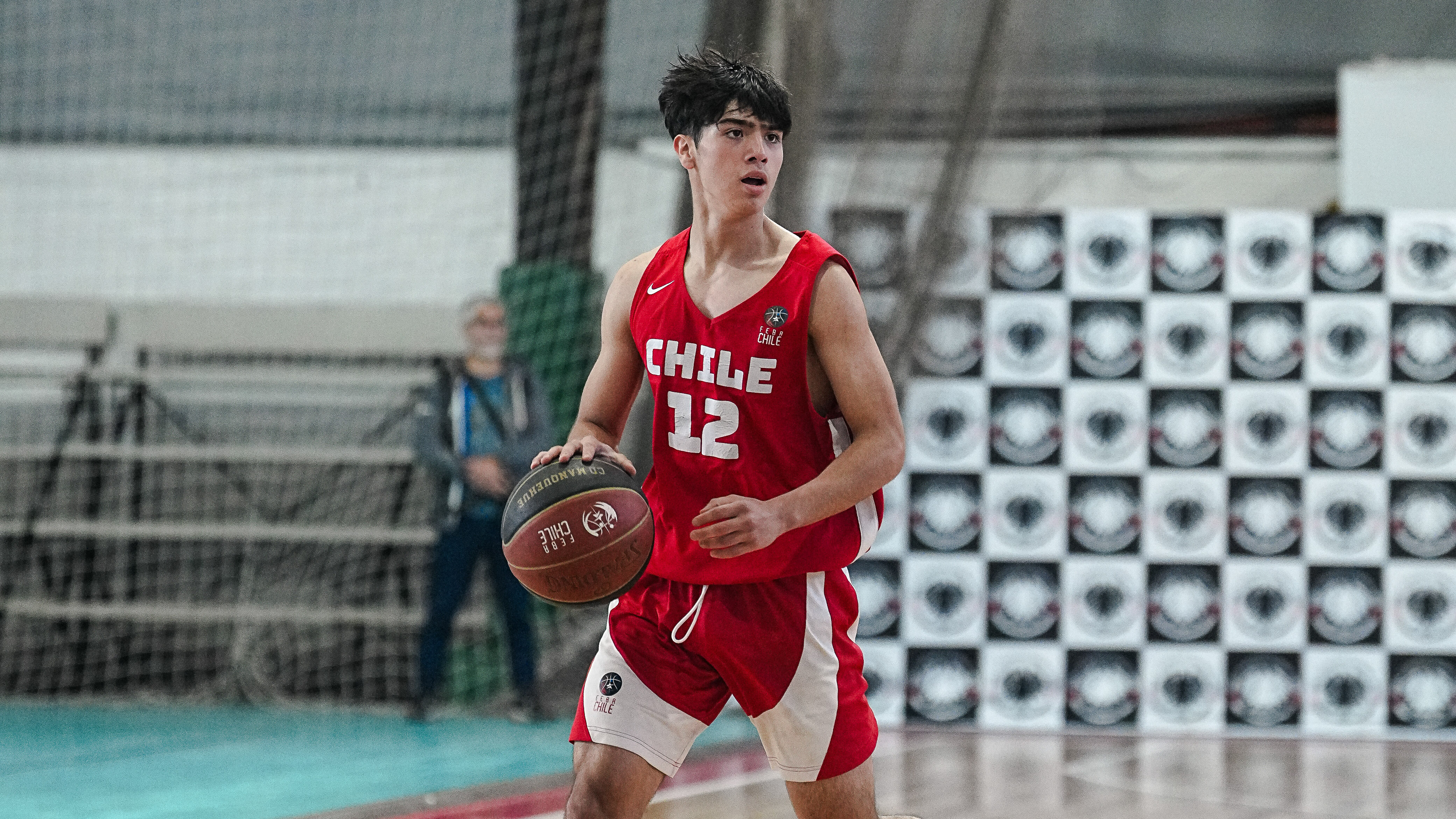 Chile asegura dos torneos juveniles de selecciones masculinos como local en Castro